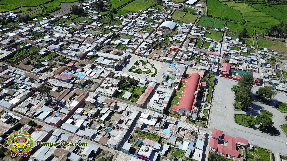 Vista aerea Drone Pamapacolca.com pueblo Pampacolca Drone